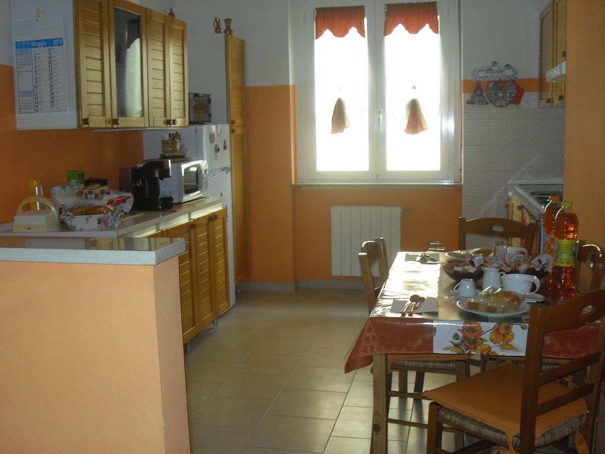 Sempione 72 Bed and Breakfast Pogliano Milanese Værelse billede