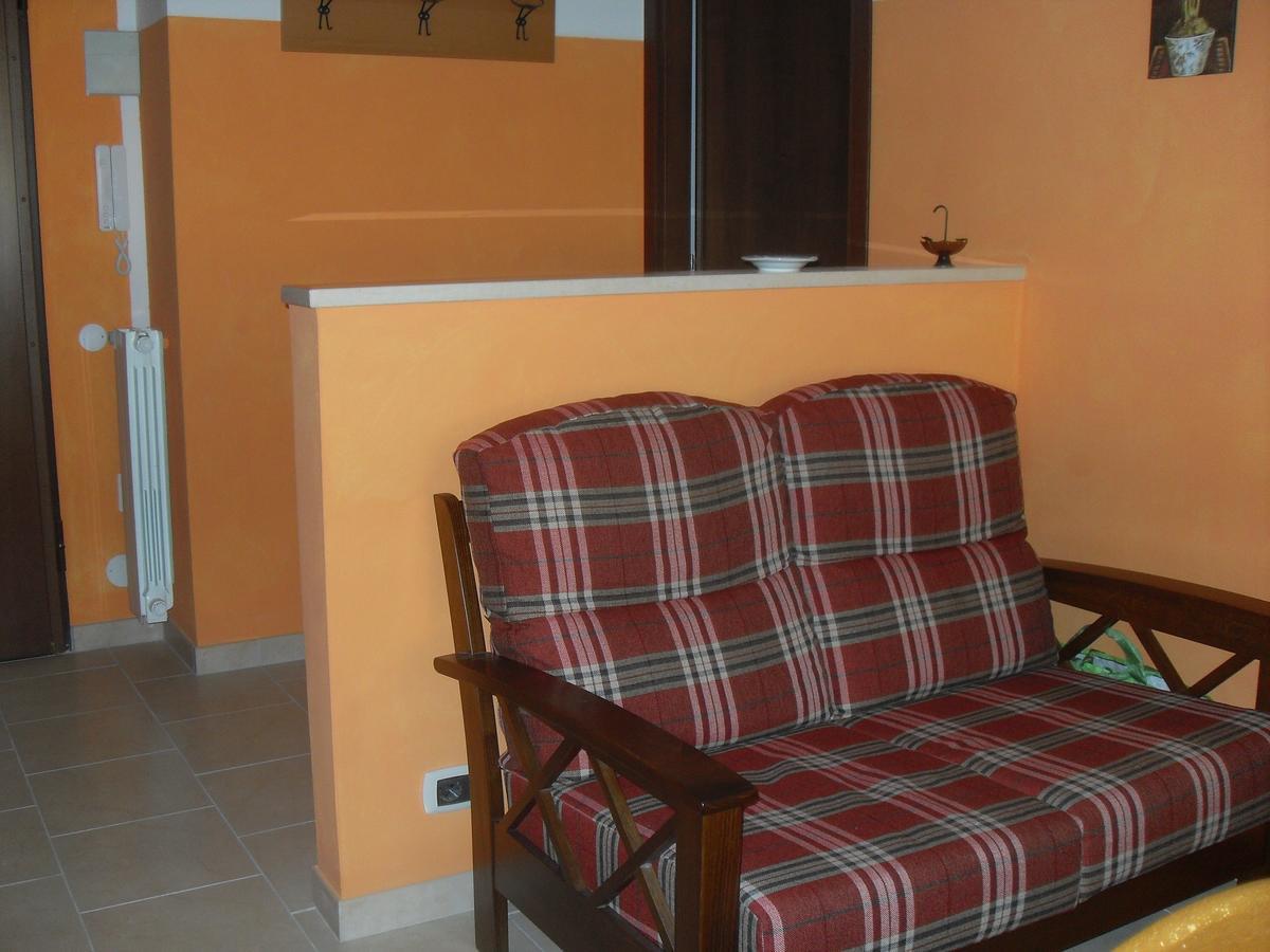 Sempione 72 Bed and Breakfast Pogliano Milanese Værelse billede