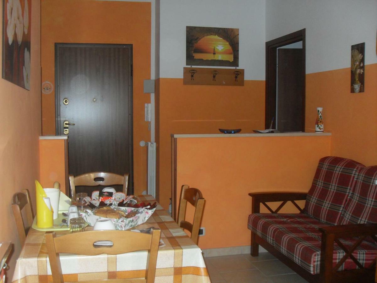 Sempione 72 Bed and Breakfast Pogliano Milanese Eksteriør billede